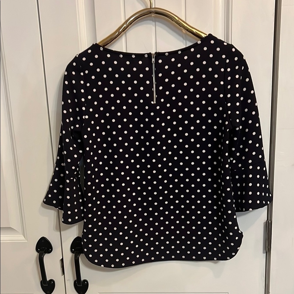 GREEN ENVELOPE Women's Large Blue with White Dots  Bell Sleeve Top - Picture 5 of 9